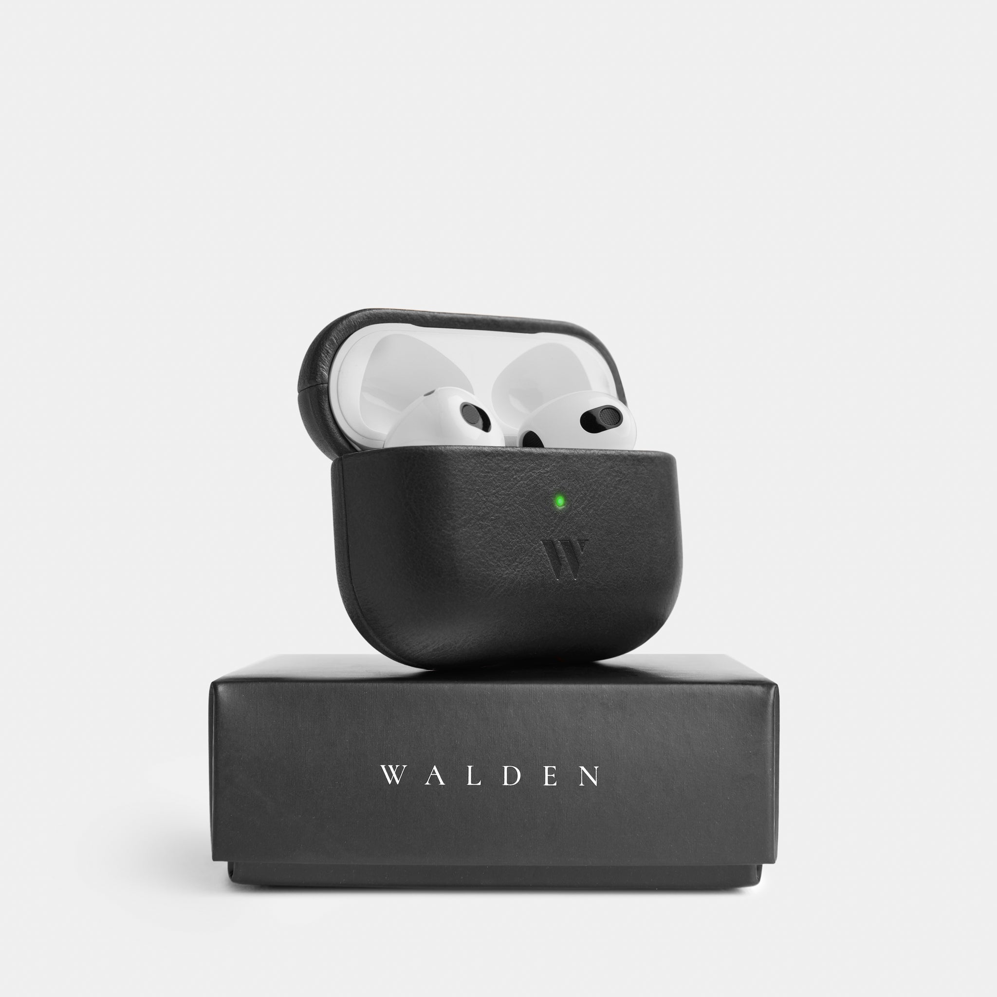 Walden® Genuine Leather AirPods Case · Bosco #color_bosco