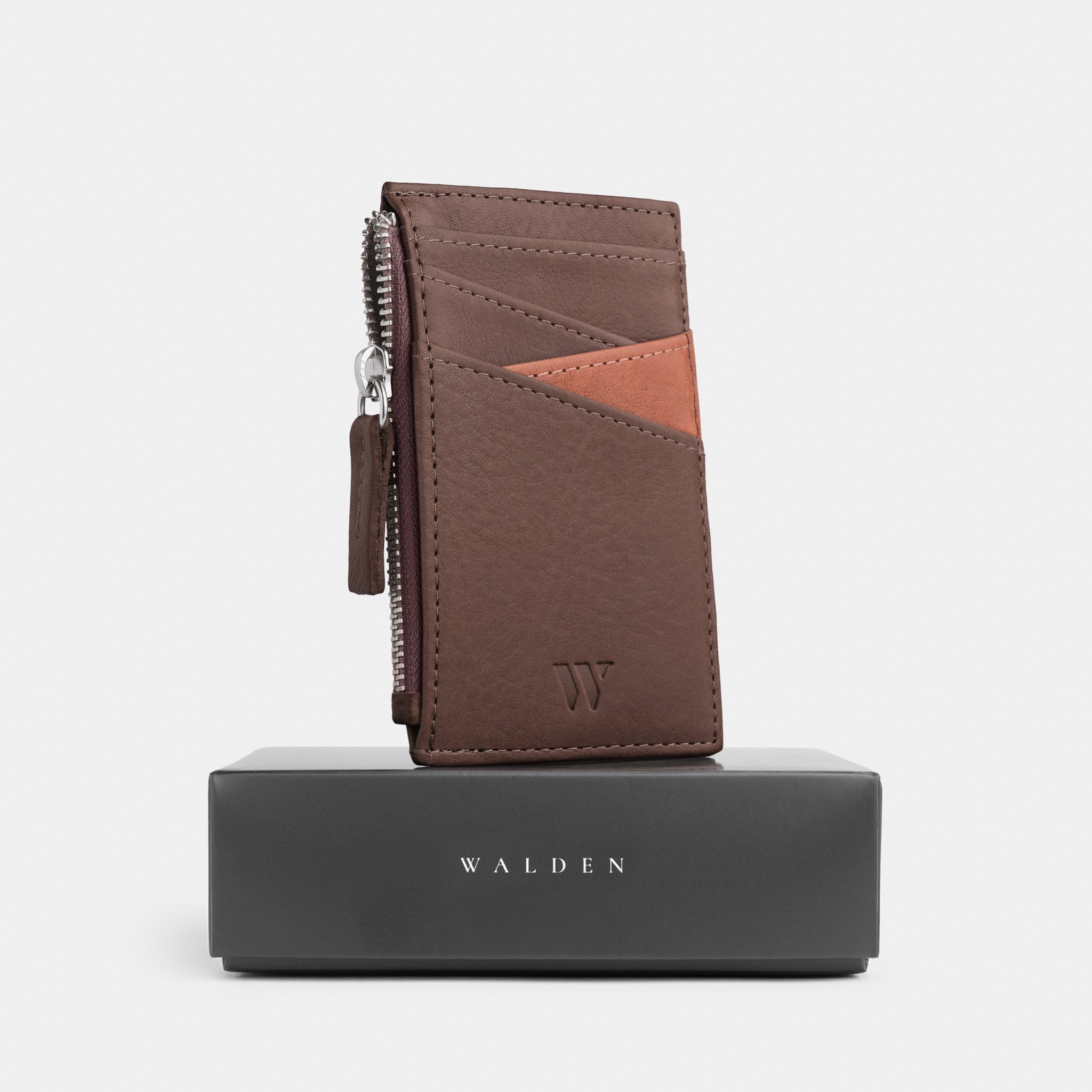 Walden® Genuine Leather Zipper Card Holder · Moca #color_moca