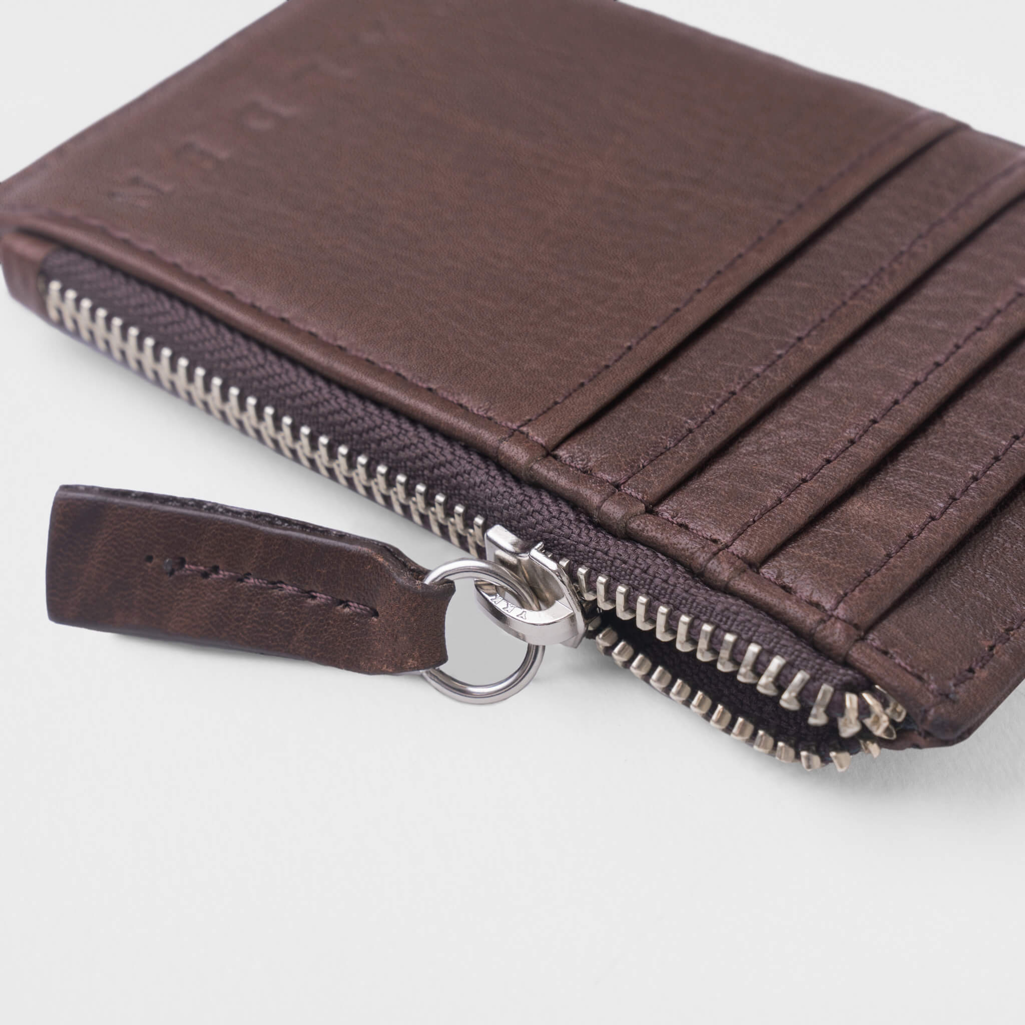 Walden® Genuine Leather Zipper Card Holder · Moca #color_moca