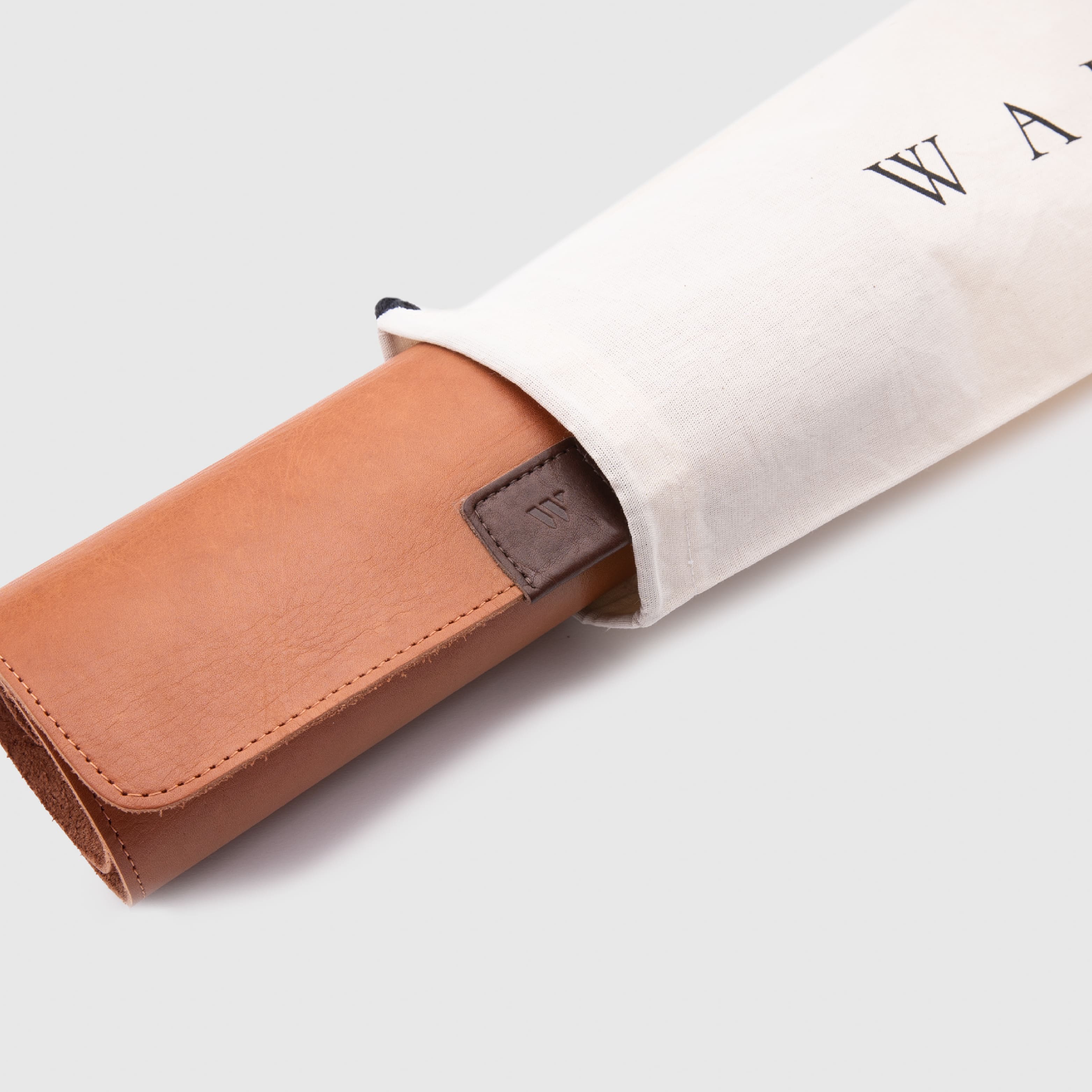 Walden® Keyboard Mat de Cuero Genuino · Terra