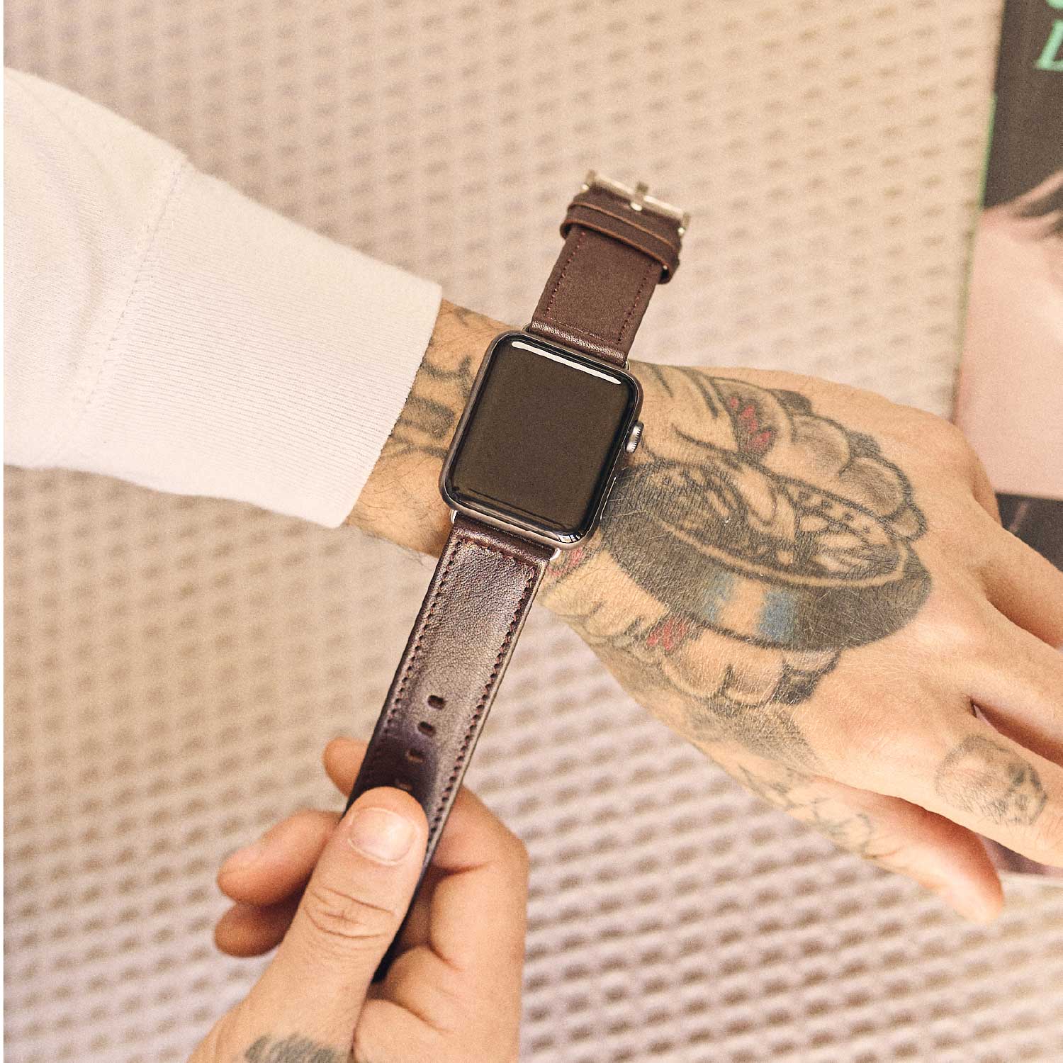 Walden® Genuine Leather iPhone Case + Apple Watch Strap · Moca #color_moca