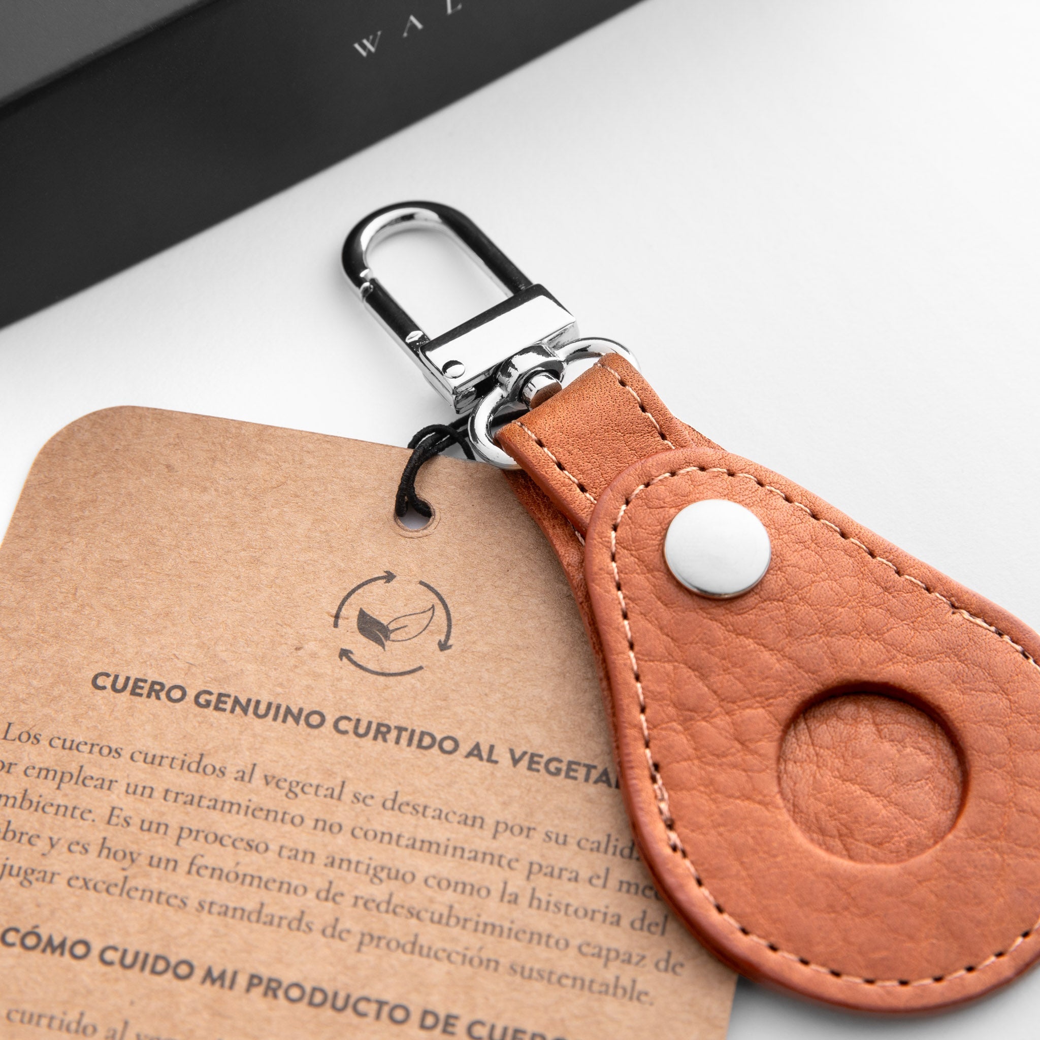 Walden® Genuine Leather Airtag Keychain Bundle Kit x3 · Terra #color_terra