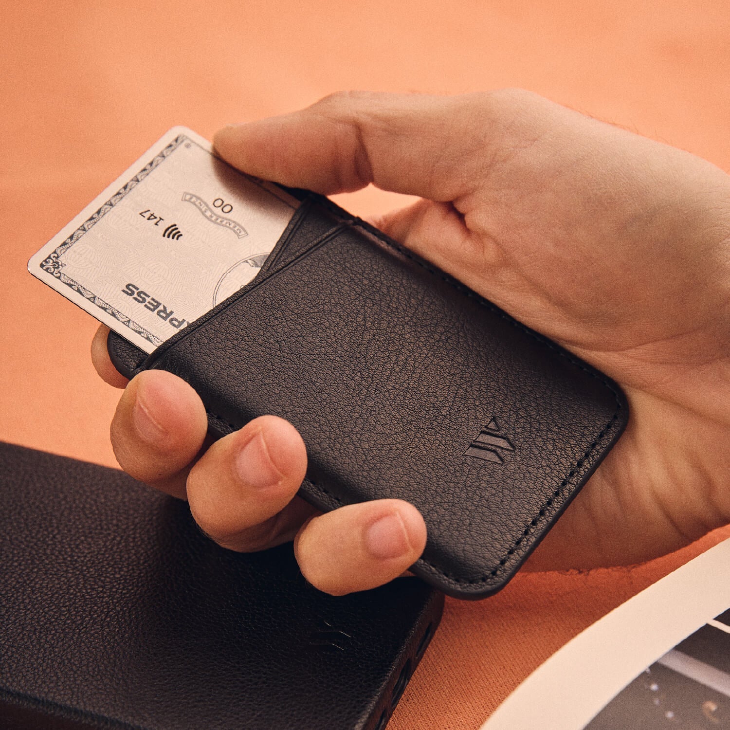 Walden® Genuine Leather MagSafe Wallet · Bosco #color_bosco