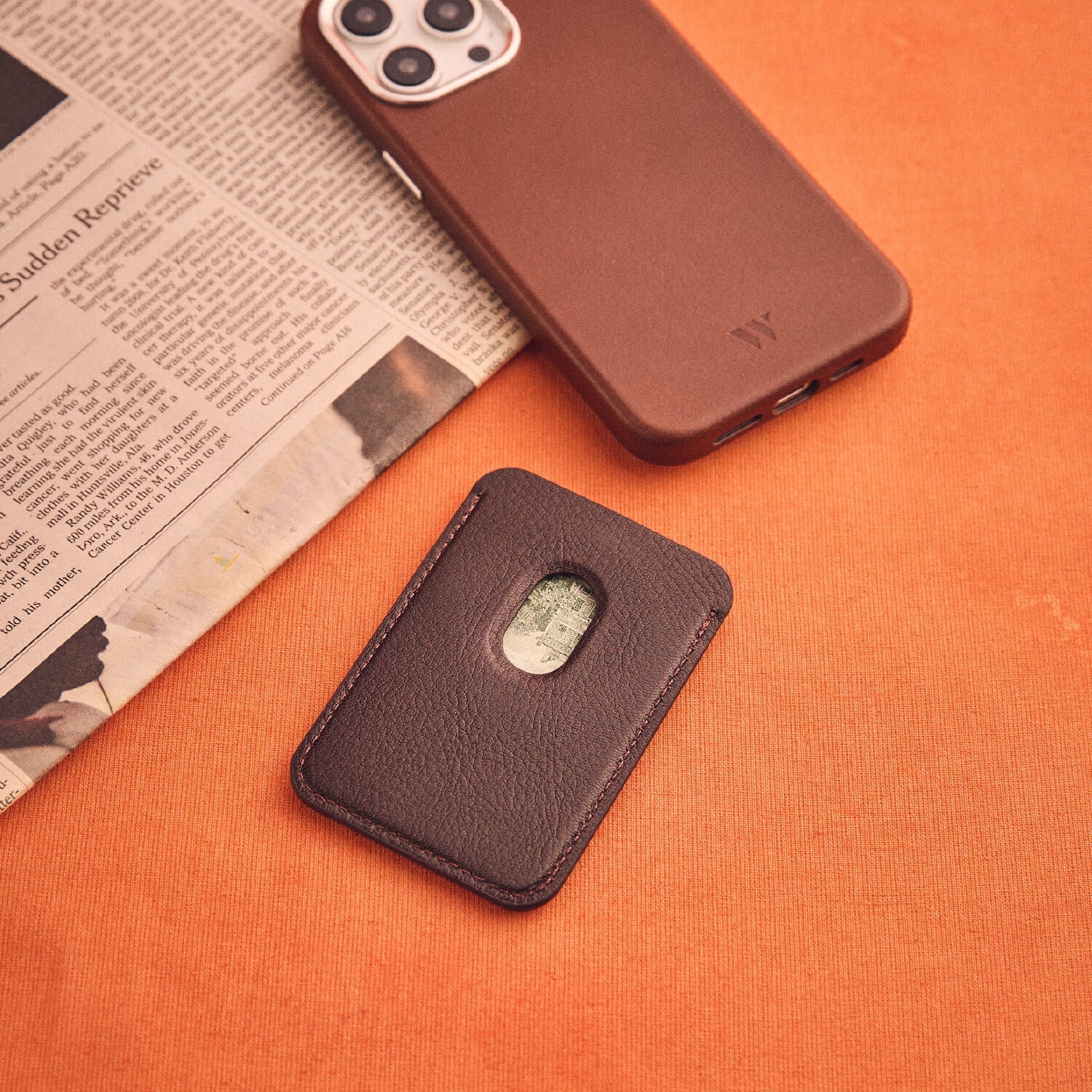 Walden® Genuine Leather MagSafe Wallet · Moca #color_moca