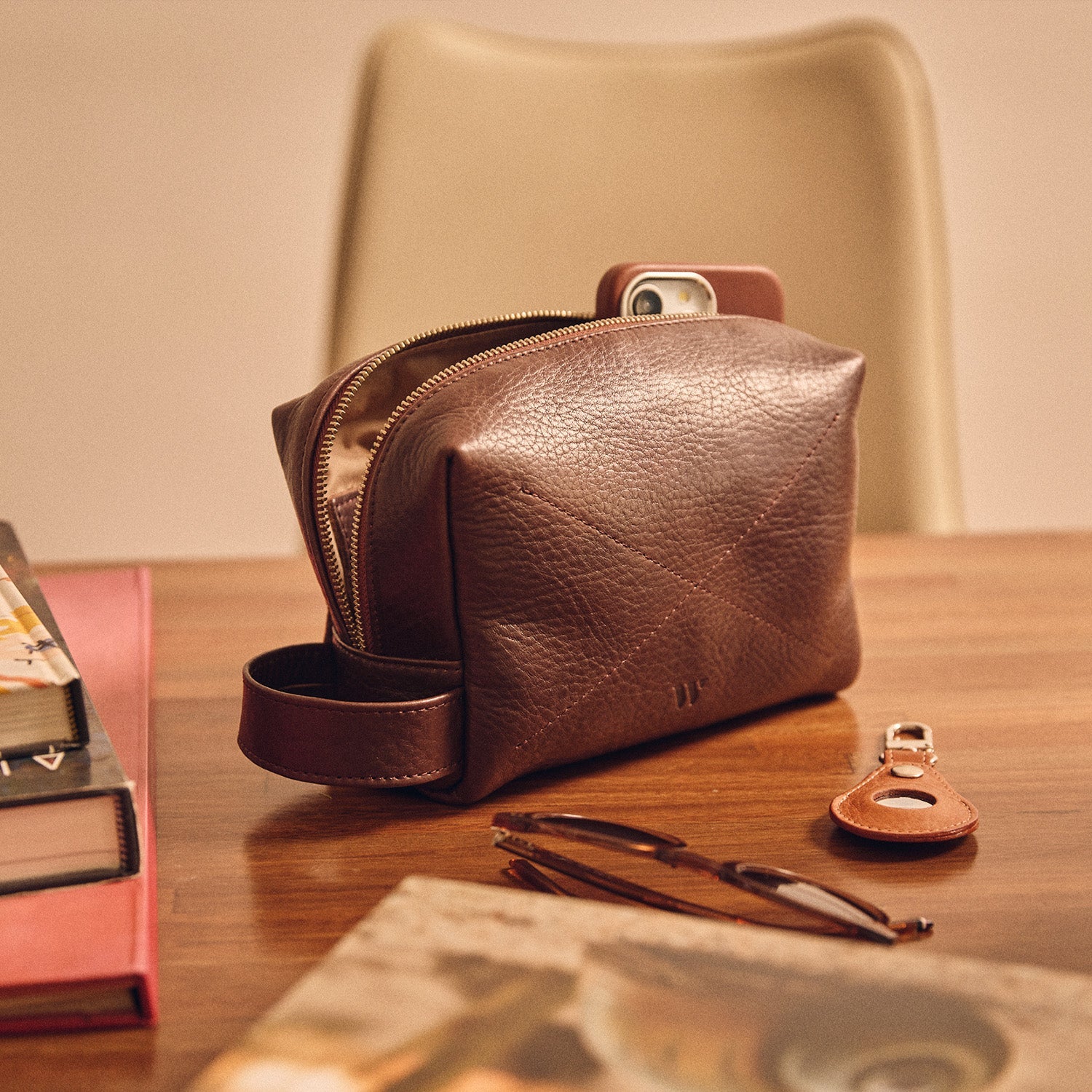 Walden® Genuine Leather Necesser · Moca #color_moca