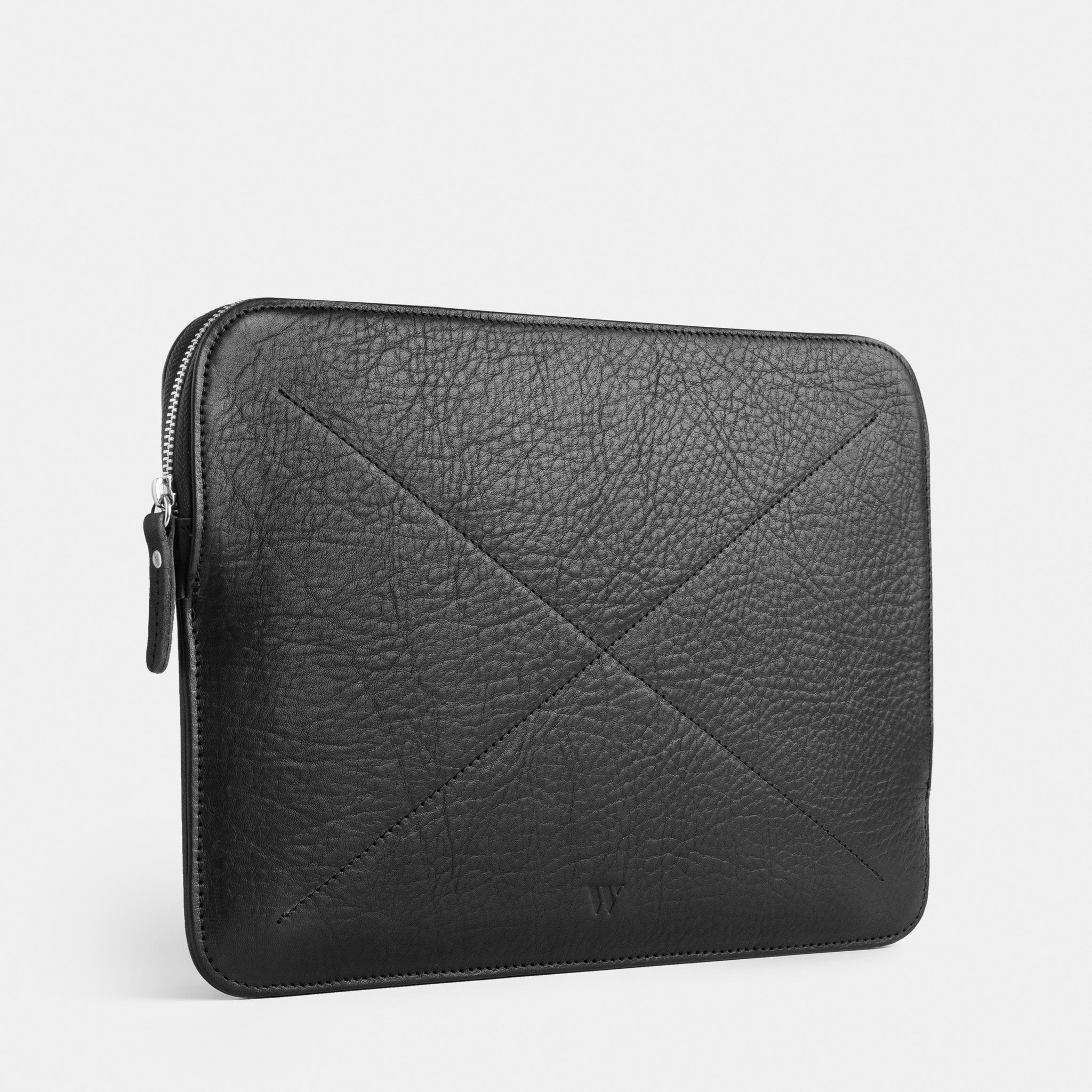Walden® Vegetable-Tanned Genuine Leather iPad Case · Bosco #color_bosco
