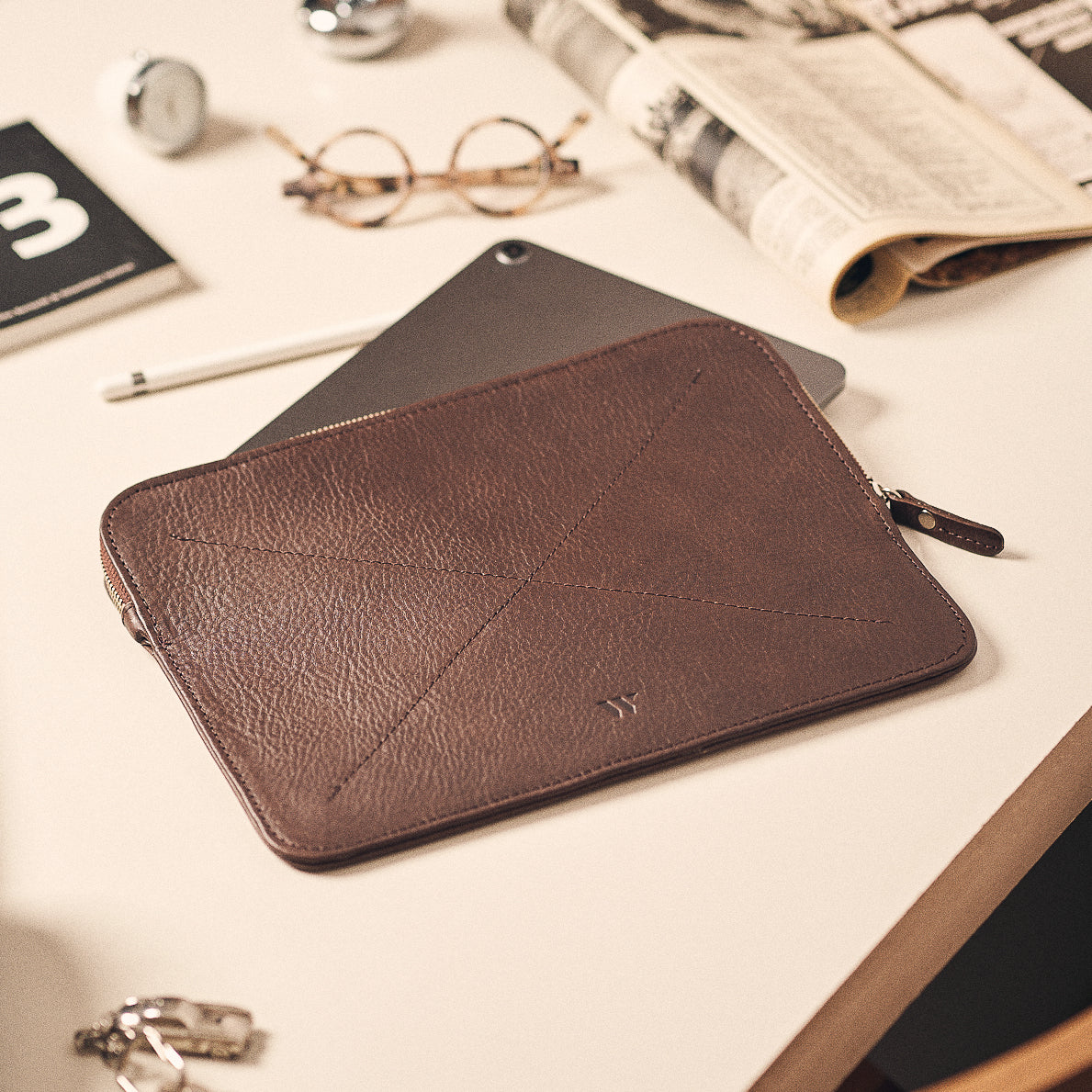 Walden® iPad Sleeve + Genuine Leather Tech Bag Bundle · Moca