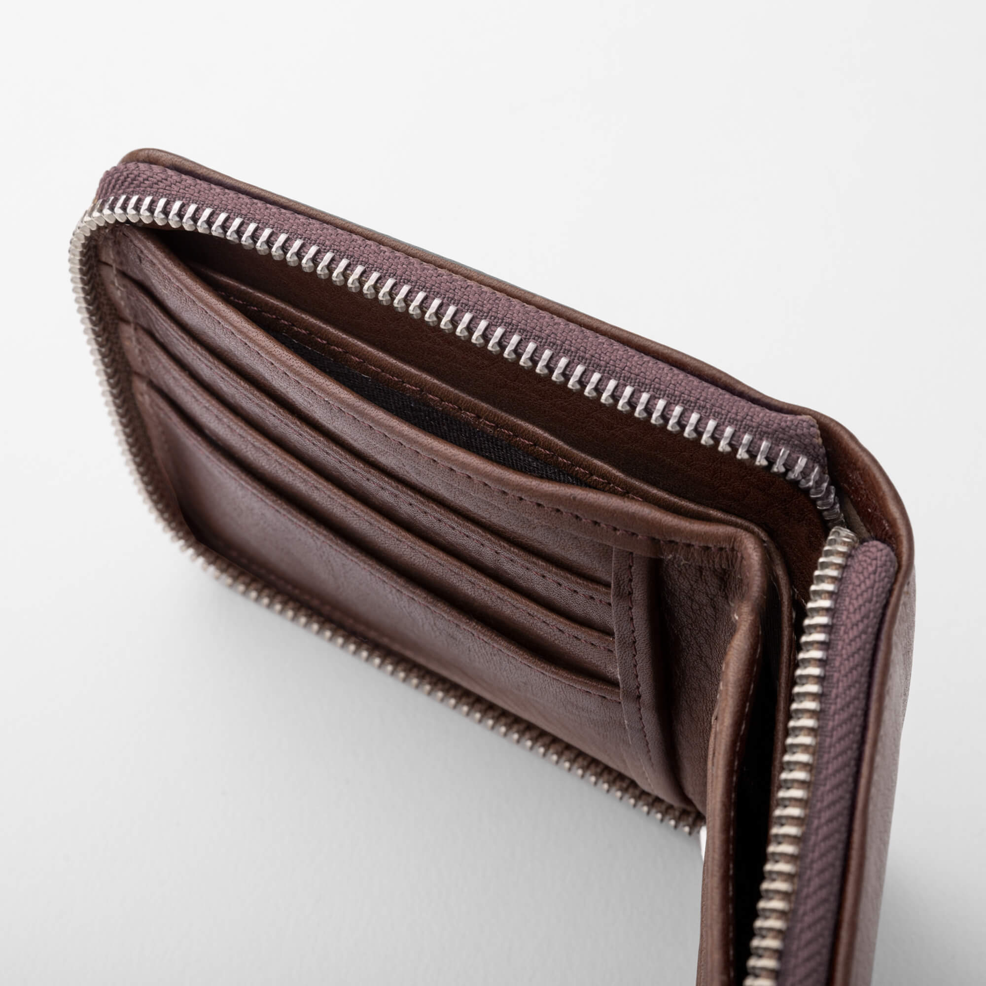 Walden® Genuine Leather Pocket Wallet · Moca #color_moca