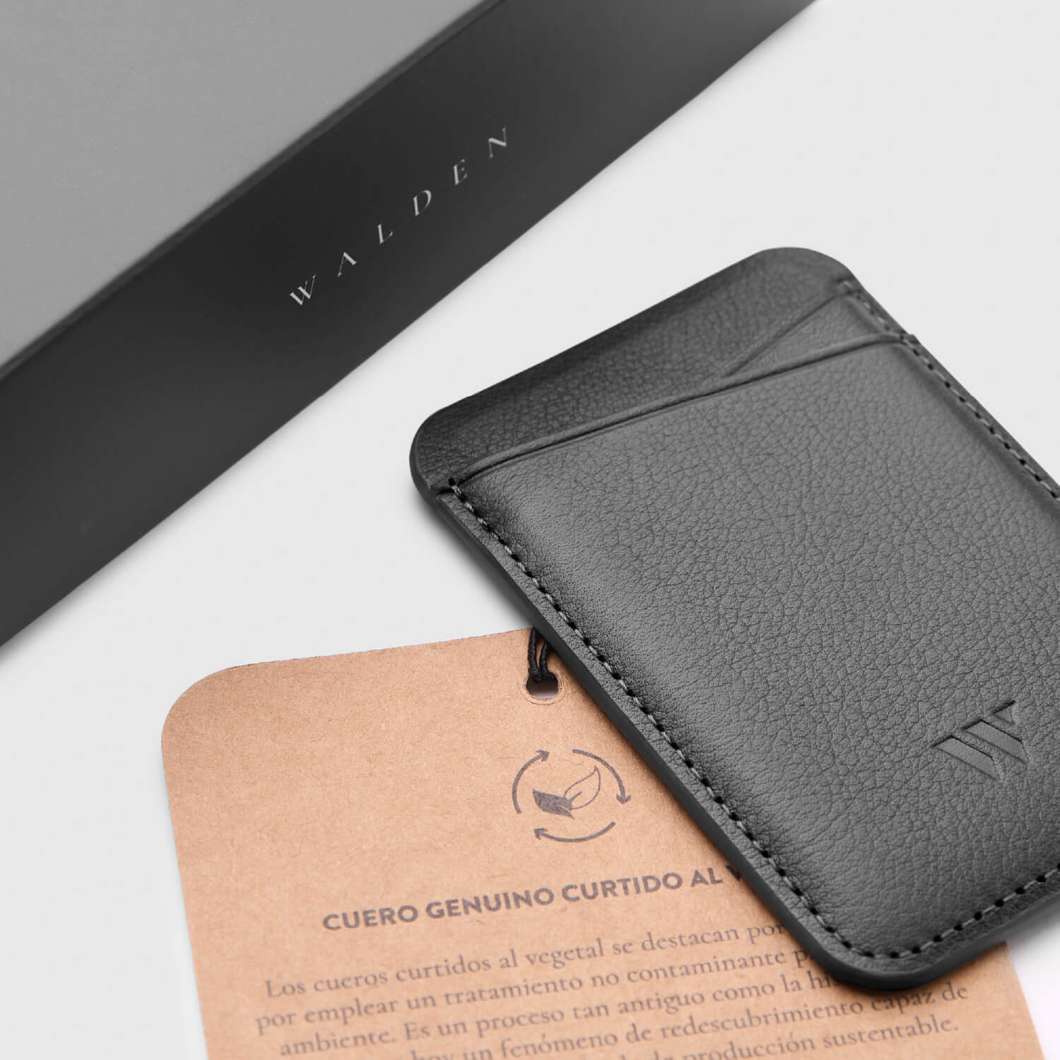 Walden® Genuine Leather MagSafe Wallet · Bosco #color_bosco