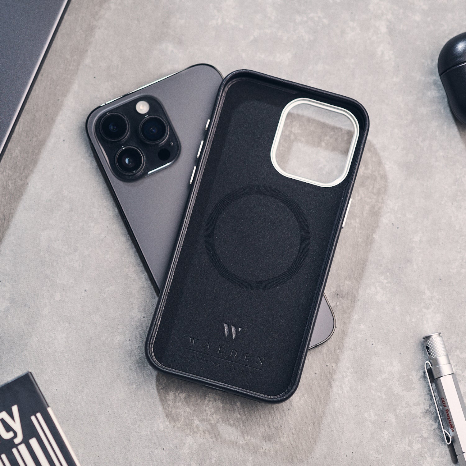 Walden® Genuine Leather iPhone Case · Bosco #color_bosco (silver)