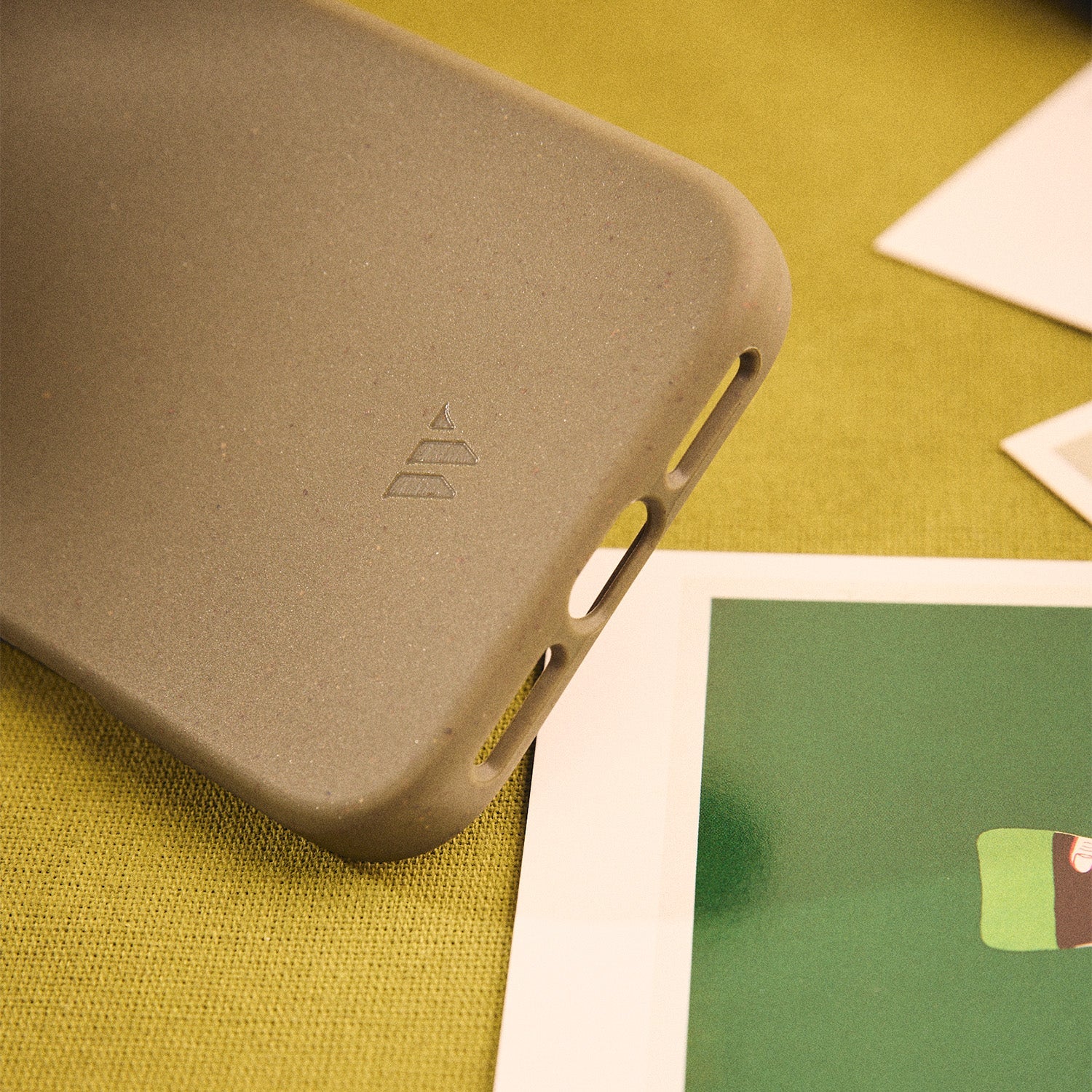Walden® Biodegradable iPhone Case · Olive #color_olive