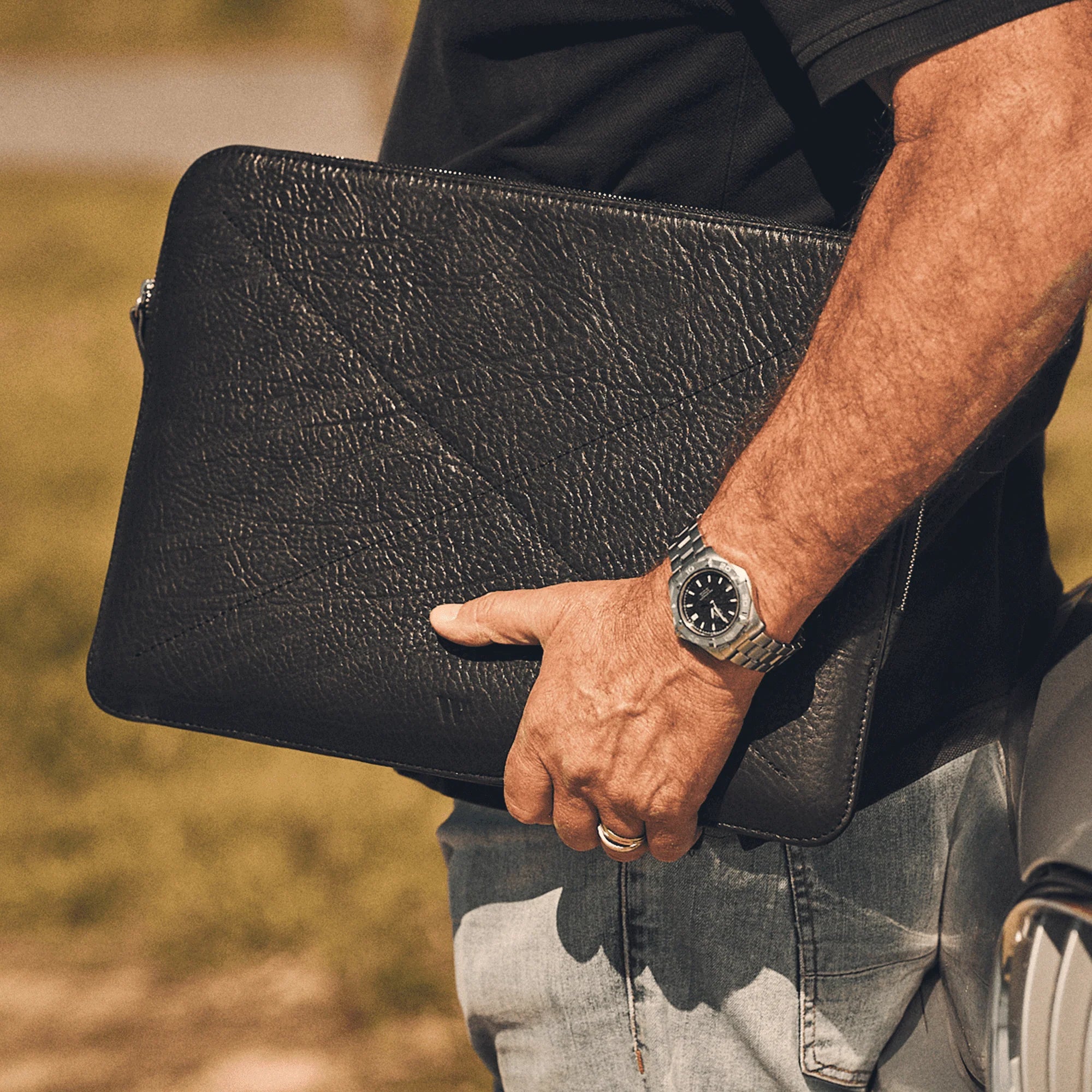 Walden® Genuine Leather Apple Macbook Sleeve · Bosco #color_bosco