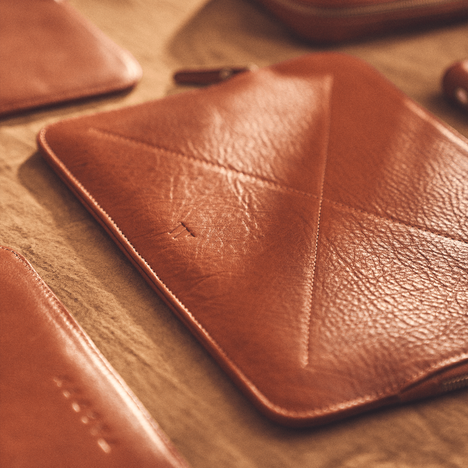 Walden® MacBook/PC Laptop Case + Genuine Leather Tech Bag Bundle · Terra