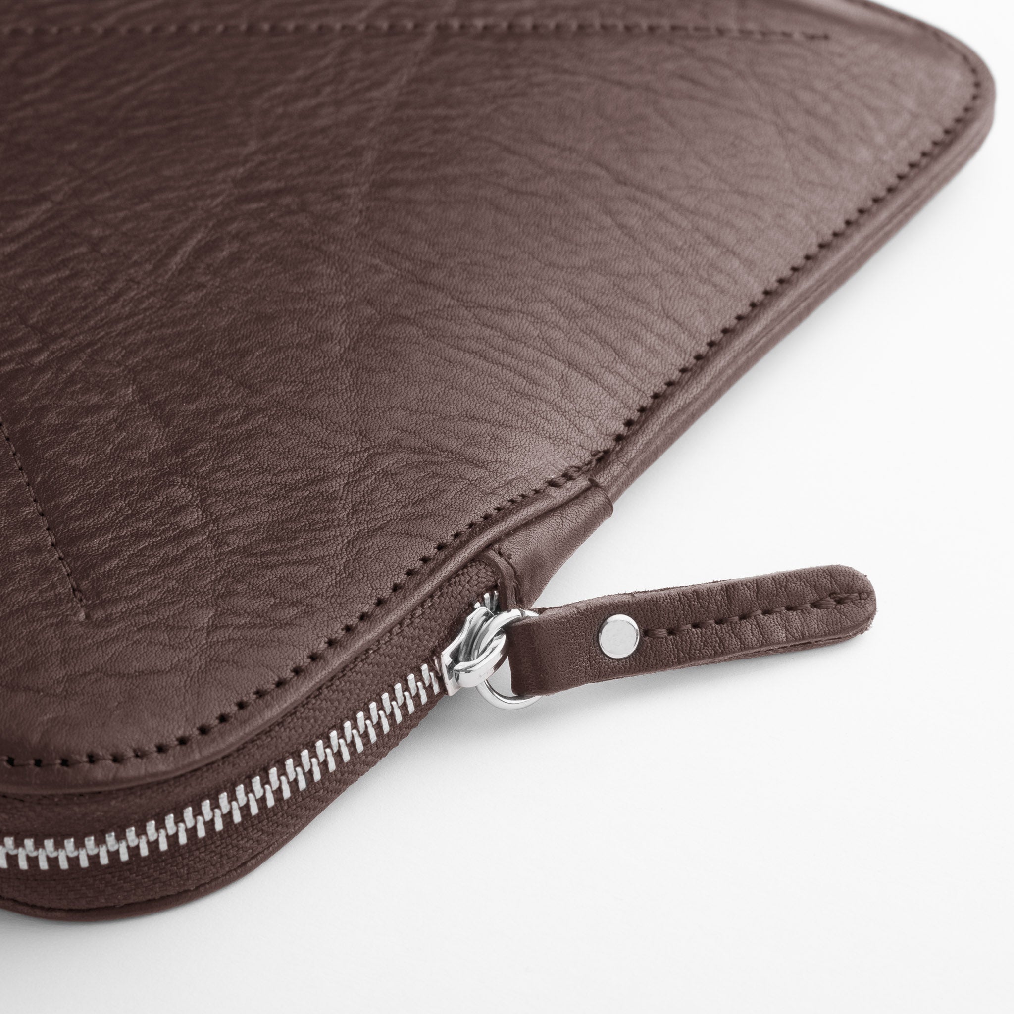Walden® Genuine Leather Apple Macbook Sleeve · Moca #color_moca