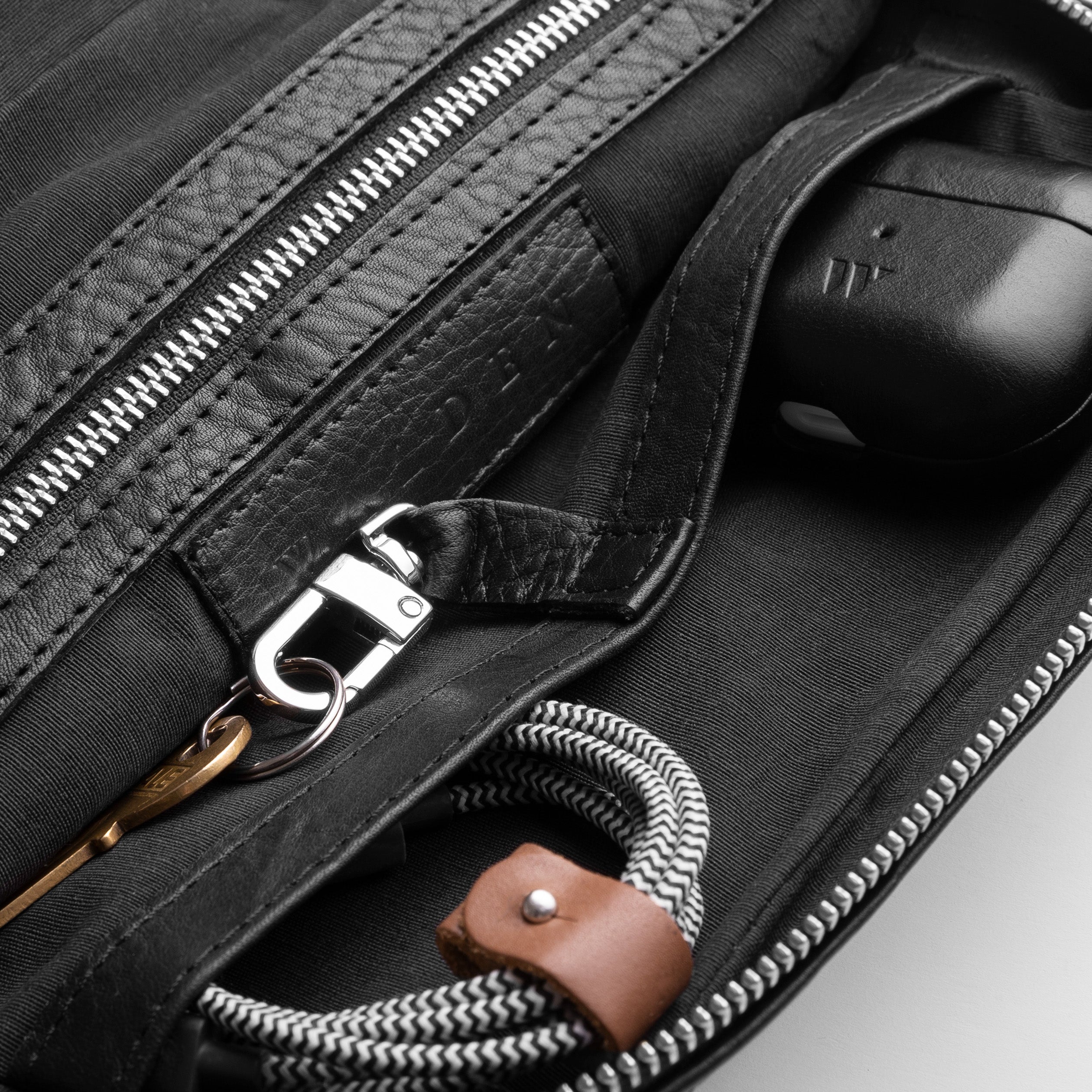 Walden® Genuine Leather Tech Bag · Bosco #color_bosco