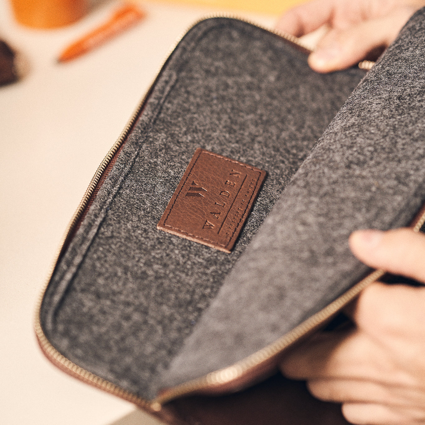 Walden® Genuine Leather Apple Macbook Sleeve · Moca #color_moca