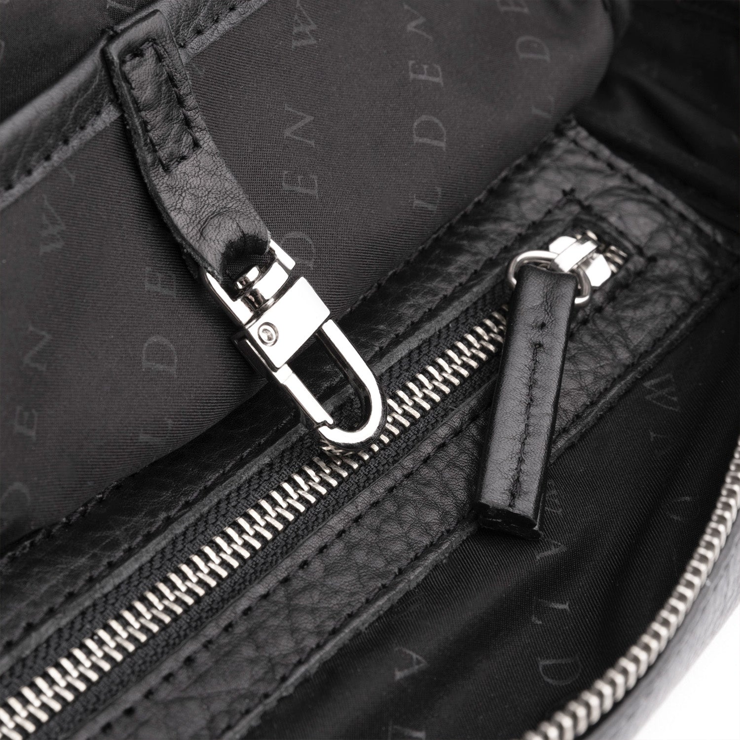 Walden® Genuine Leather Necesser · Bosco #color_bosco
