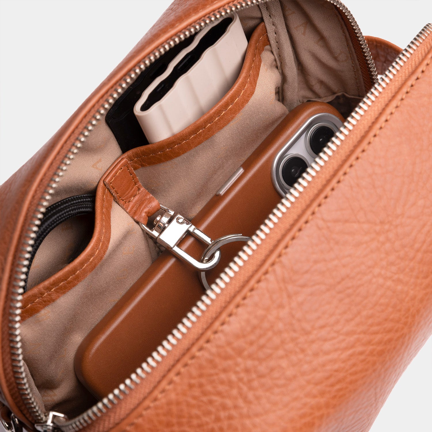 Walden® Genuine Leather Necesser · Terra #color_terra
