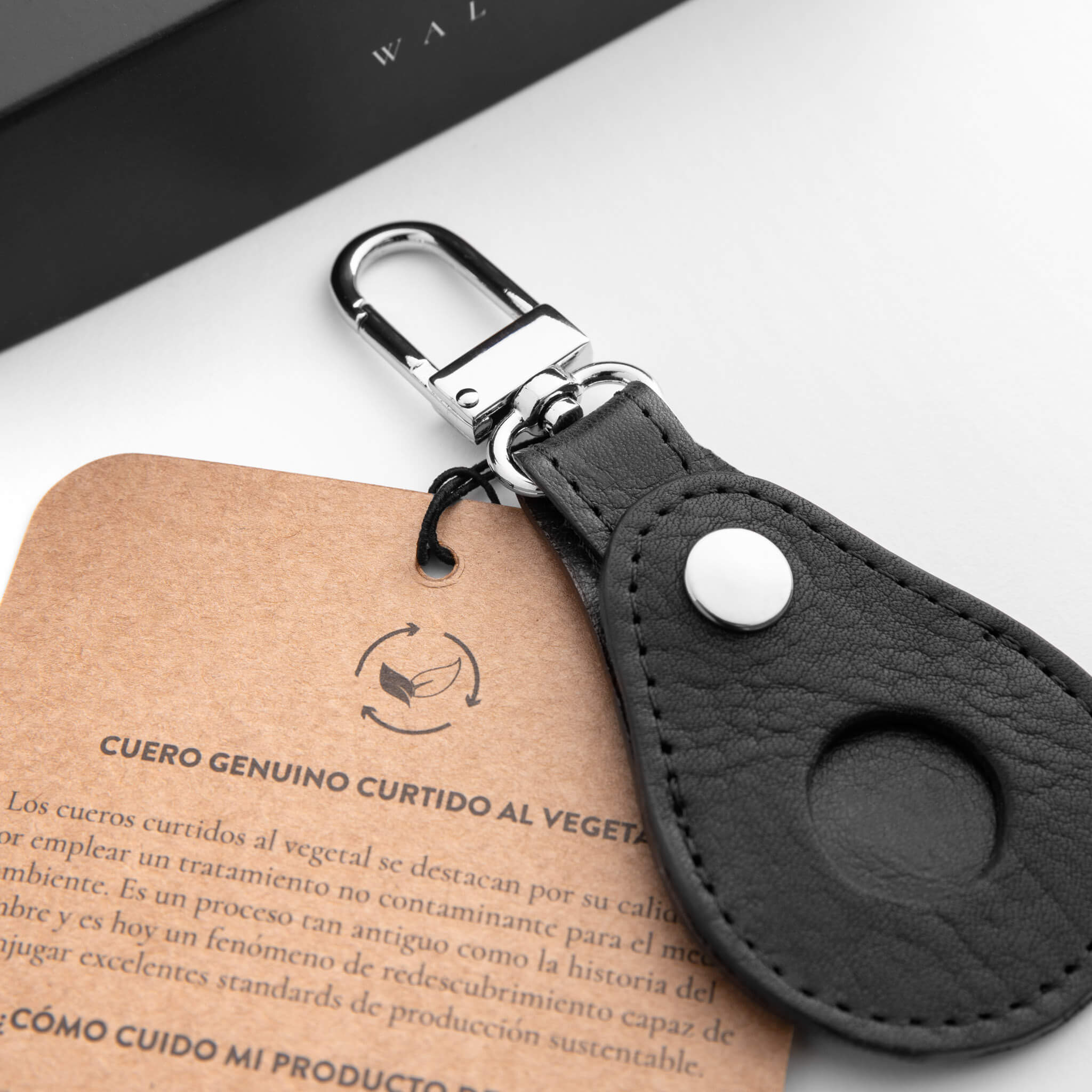 Walden® Genuine Leather Airtag Keychain Bundle Kit x3 · Bosco #color_bosco