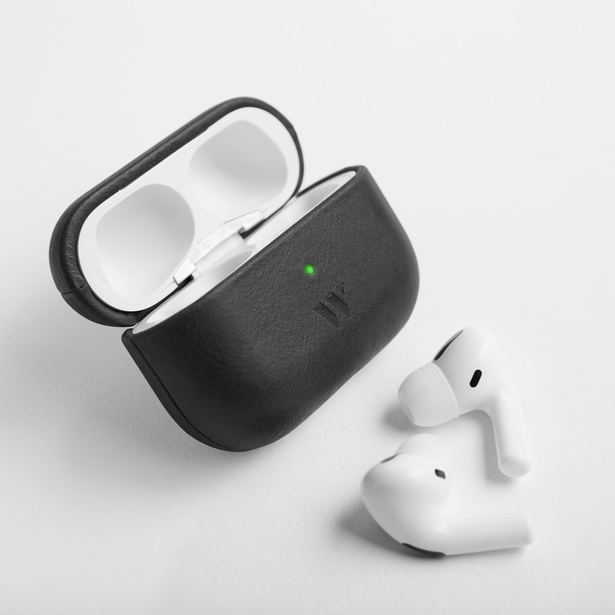 Walden® Genuine Leather iPhone Case + AirPods Case · Bosco