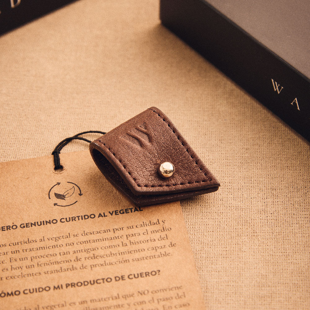 Walden® Genuine Leather Cable Holders · Moca #color_moca