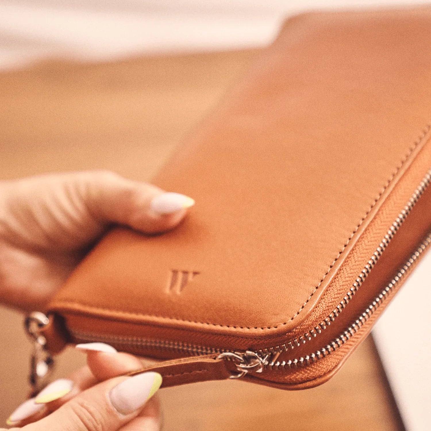 Walden® Genuine Leather Traveller Wallet · Terra #color_terra