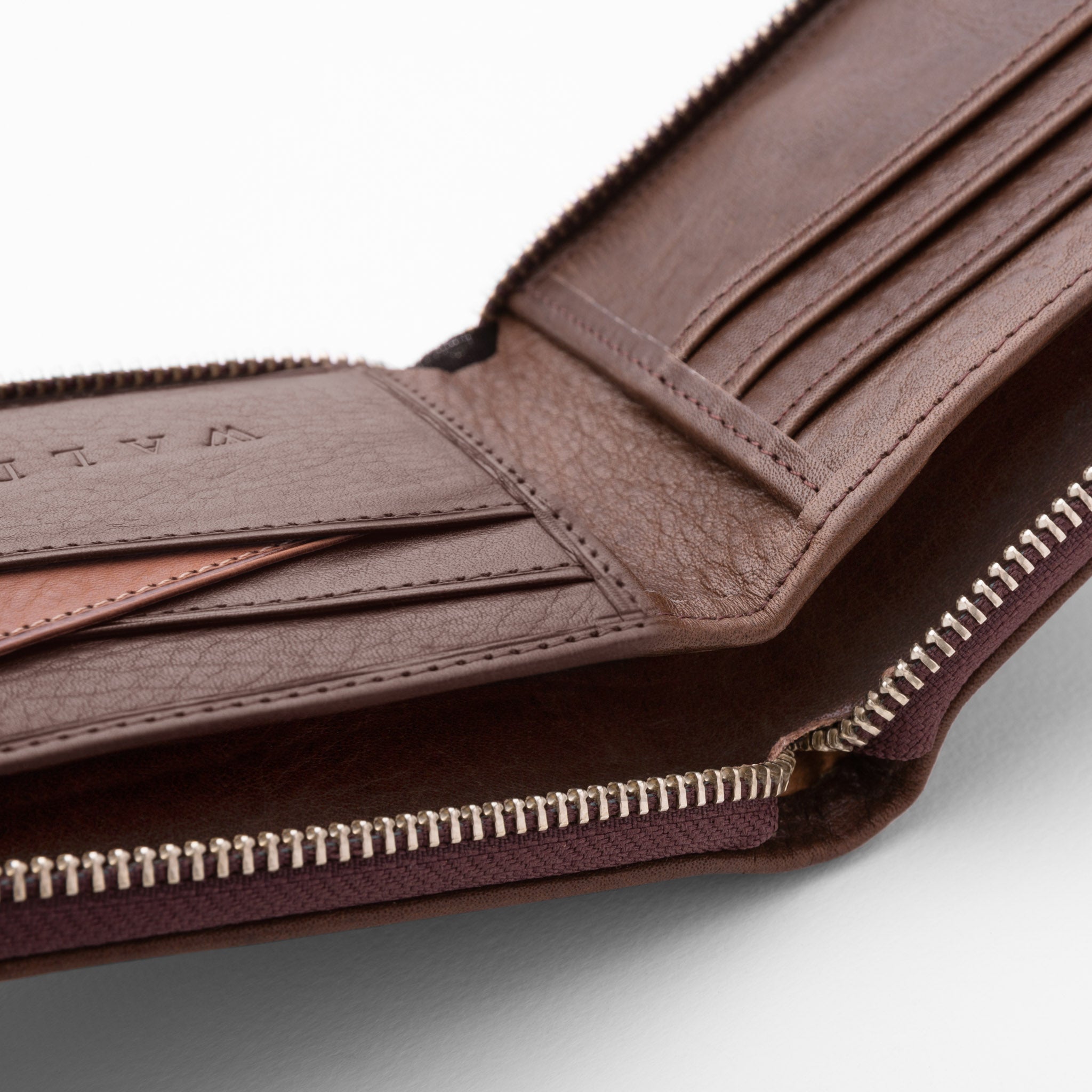 Walden® Genuine Leather Pocket Wallet · Moca  #color_moca
