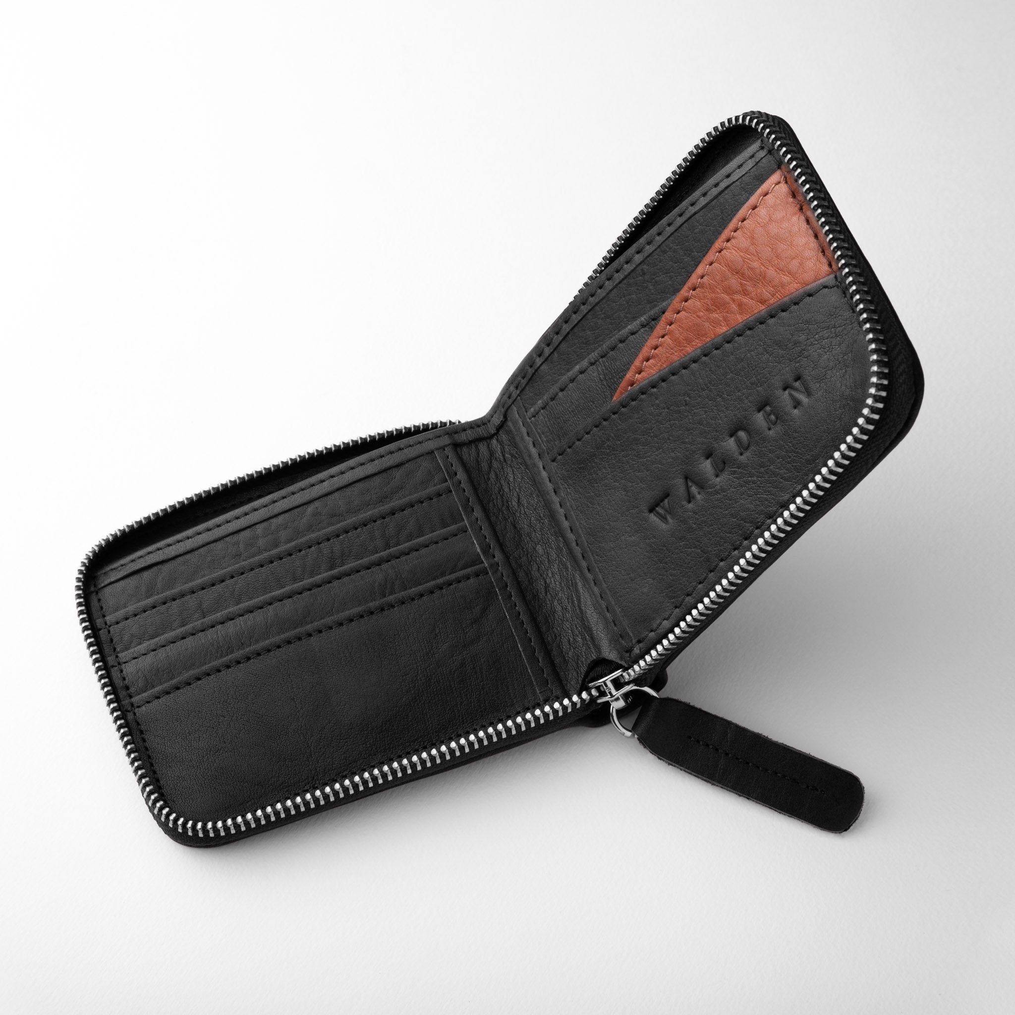 Walden® Genuine Leather Pocket Wallet · Bosco #color_bosco
