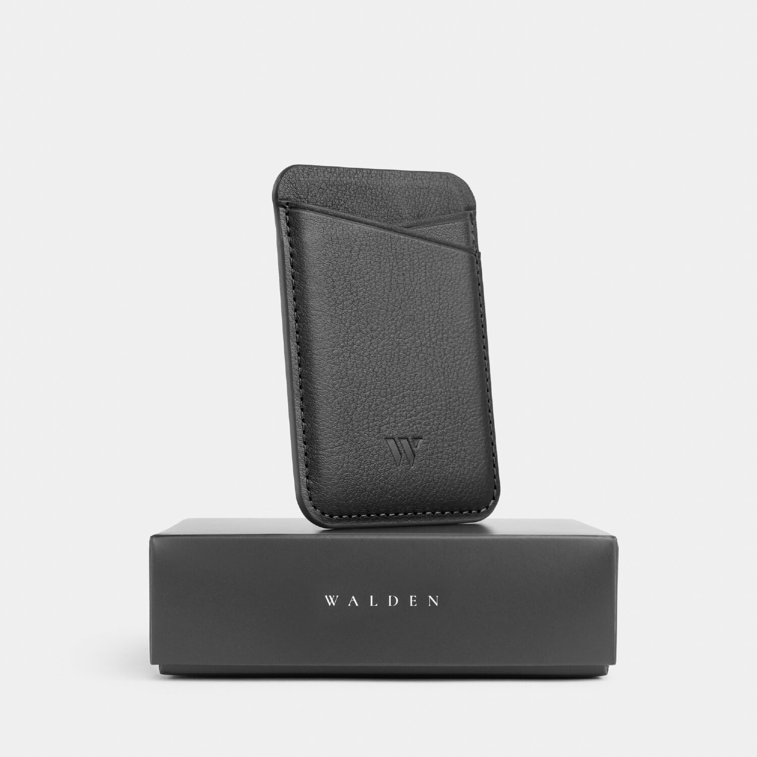 Walden® Genuine Leather MagSafe Wallet · Bosco #color_bosco