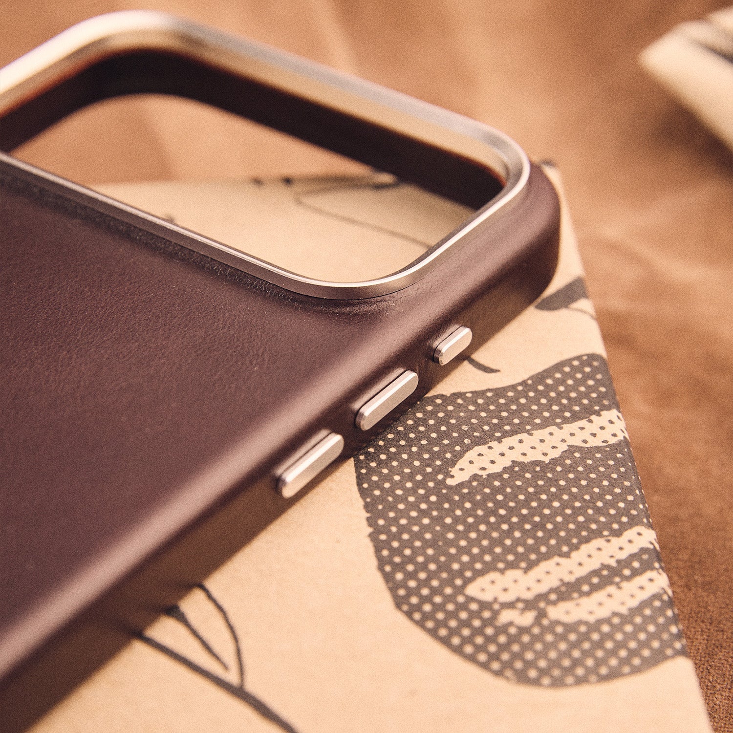 Walden® Genuine Leather iPhone Case · Moca #color_moca