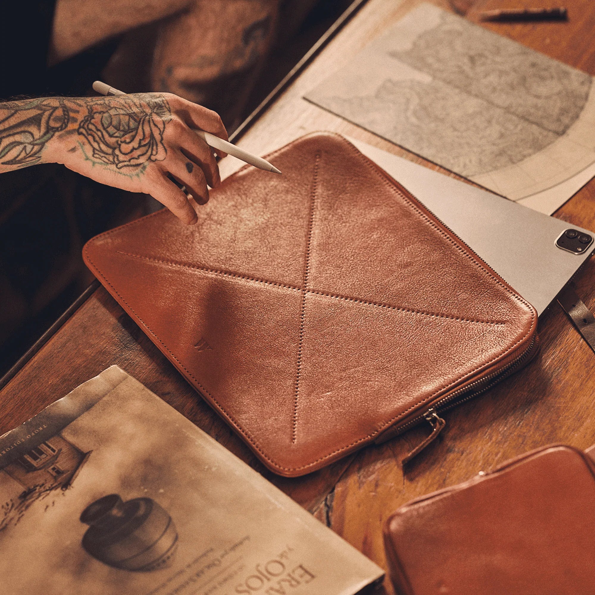 Walden® Vegetable-Tanned Genuine Leather iPad Case · Terra #color_terra