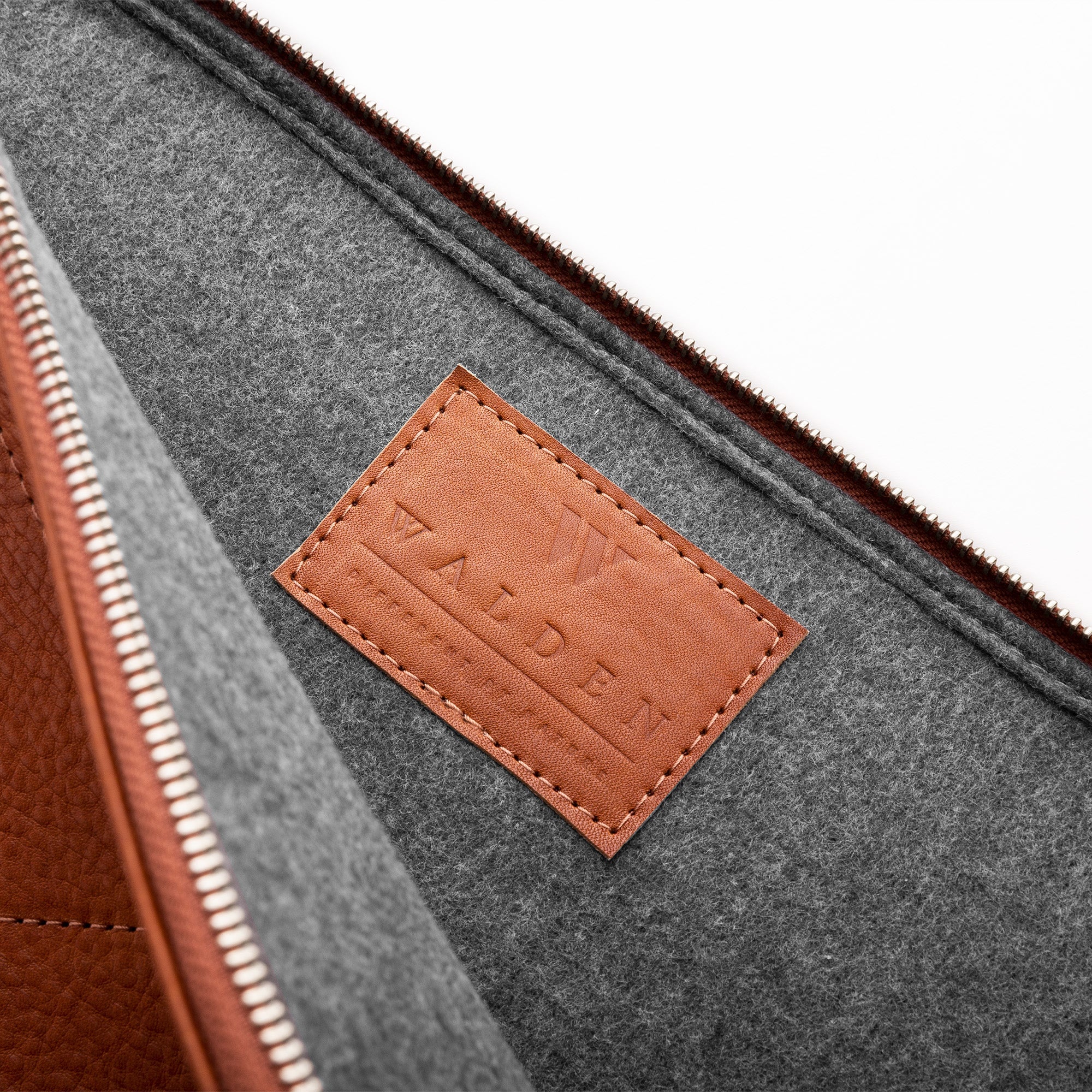 Walden® Genuine Leather Apple Macbook Sleeve · Terra #color_terra